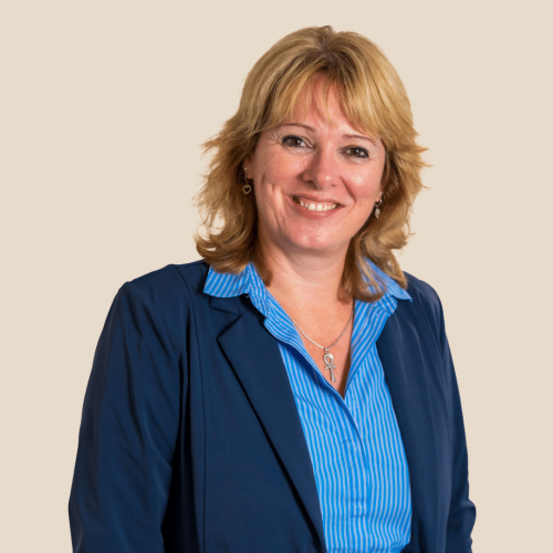 Esther goedgekeurd
